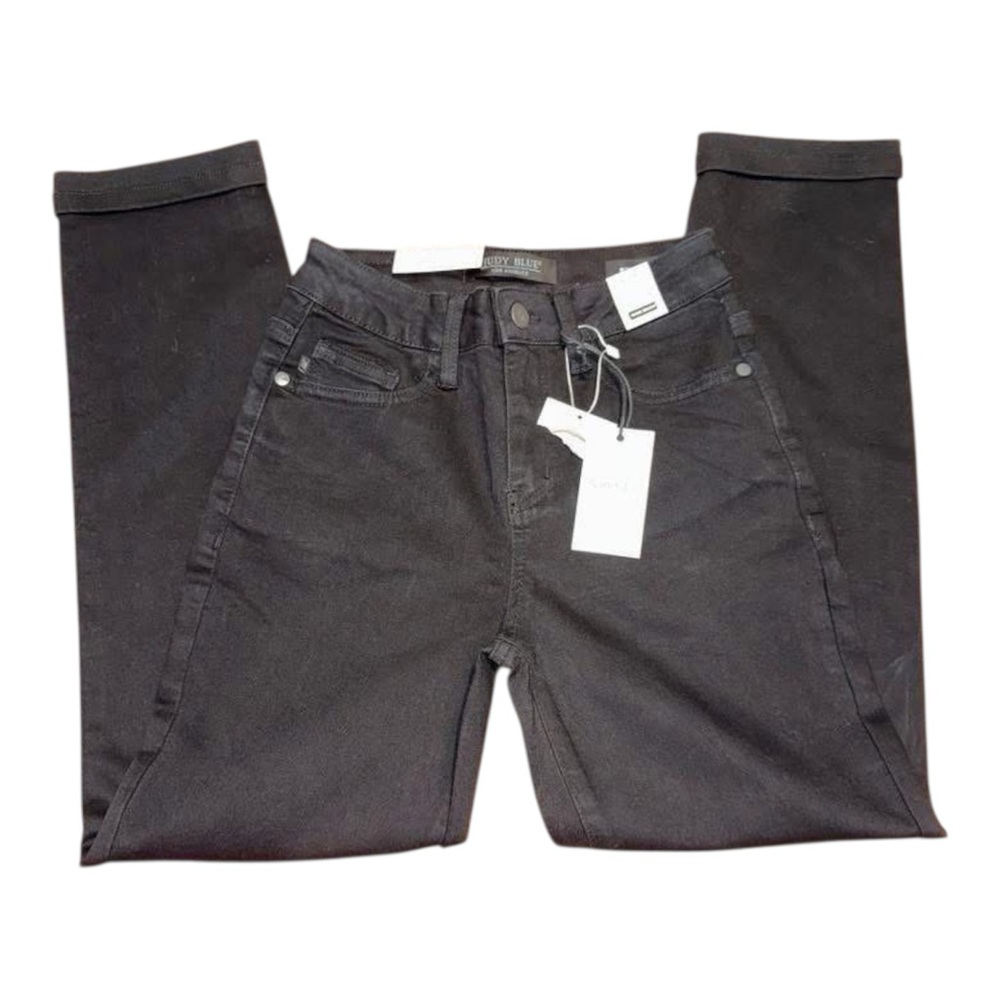 Judy Blue Black Boyfriend Jeans, with no rips or holes. Size 0/24. new with tags